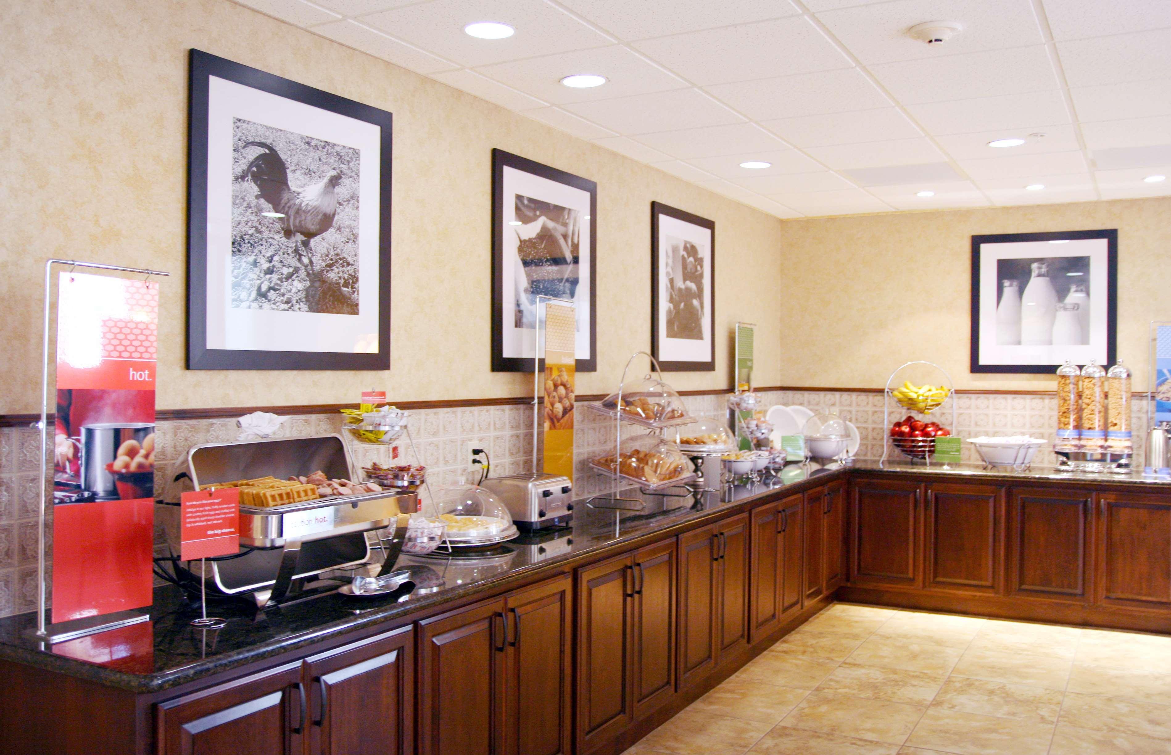 Hampton Inn & Suites Lodi Restaurant foto