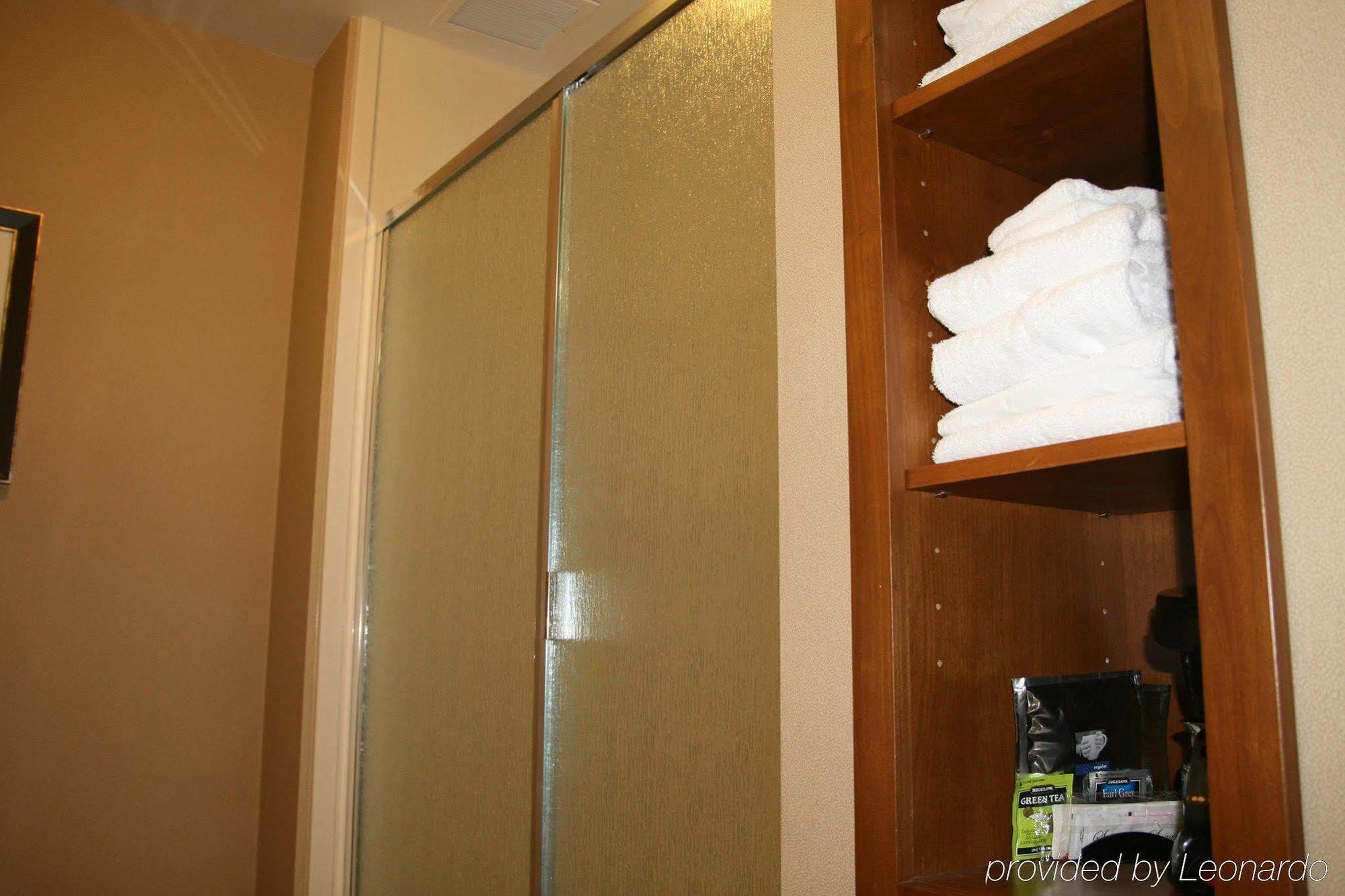 Hampton Inn & Suites Lodi Zimmer foto