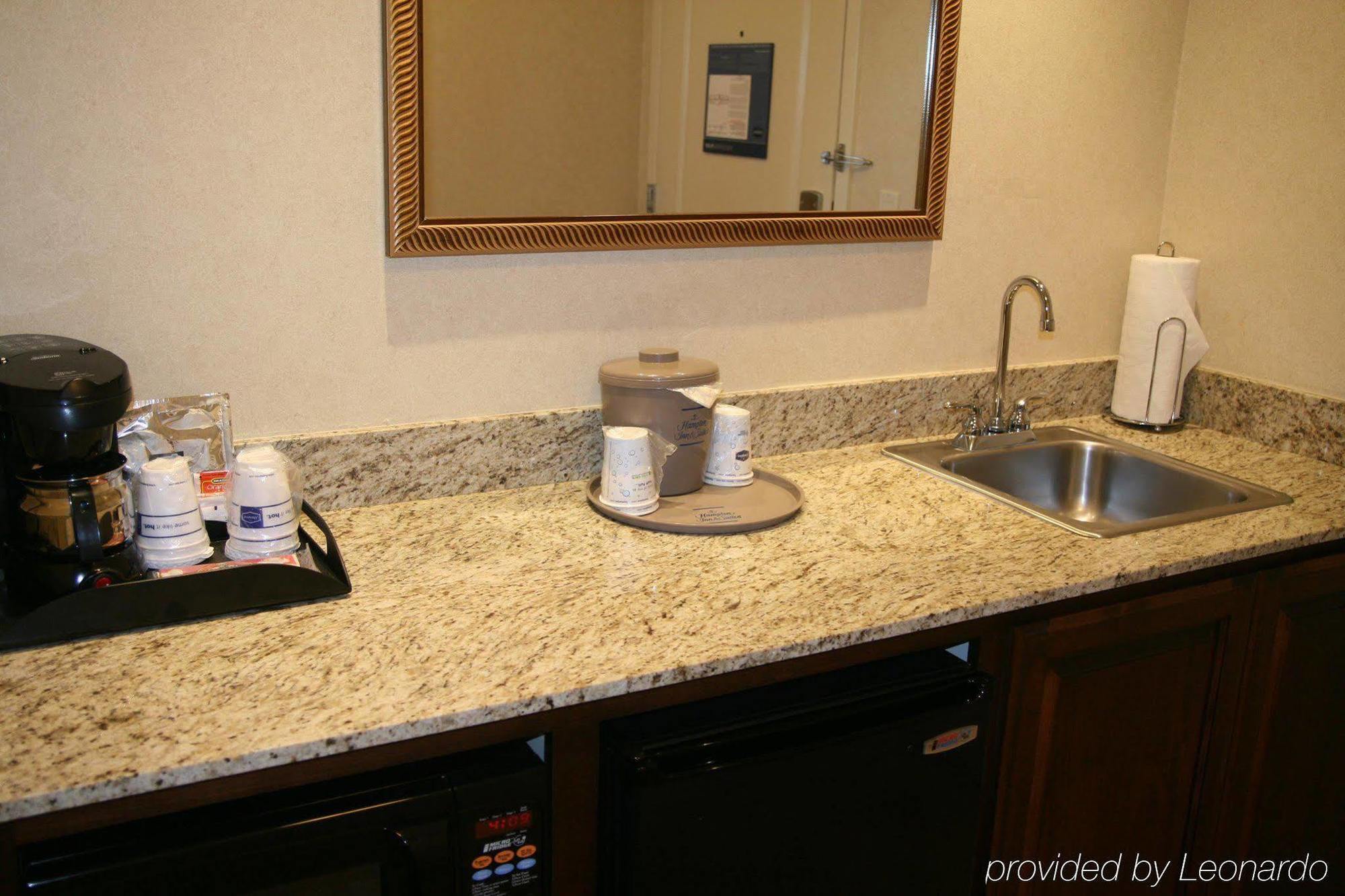 Hampton Inn & Suites Lodi Zimmer foto